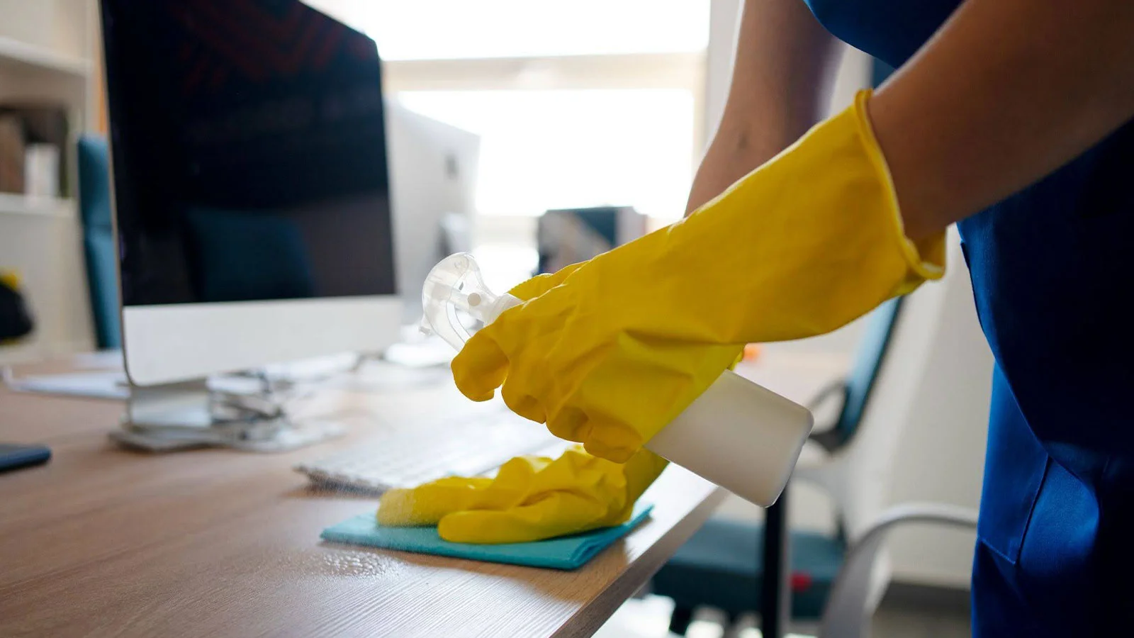 Professional commercial cleaning in a Dubai office improving workplace hygiene and productivity.